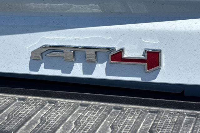 2025 GMC Sierra 2500HD AT4