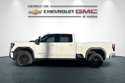 2025 GMC Sierra 2500HD AT4
