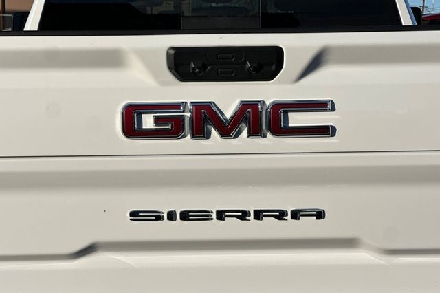 2025 GMC Sierra 2500HD AT4