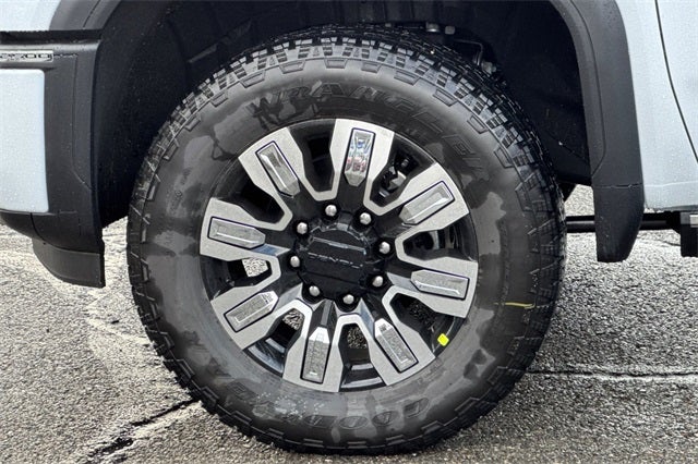 2026 GMC Sierra 2500HD Denali