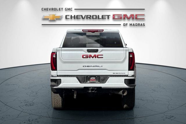 2026 GMC Sierra 2500HD Denali