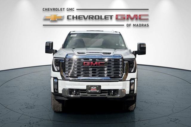 2026 GMC Sierra 2500HD Denali