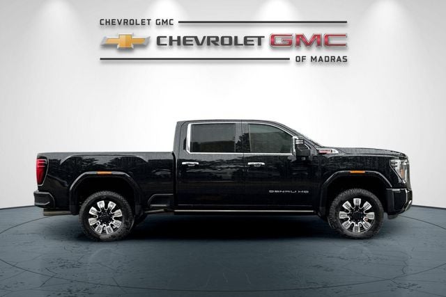 2026 GMC Sierra 2500HD Denali