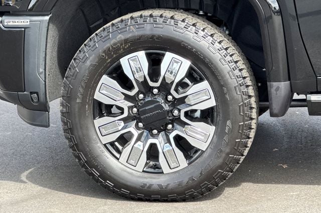 2026 GMC Sierra 2500HD Denali