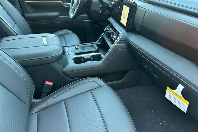 2026 GMC Sierra 2500HD Denali