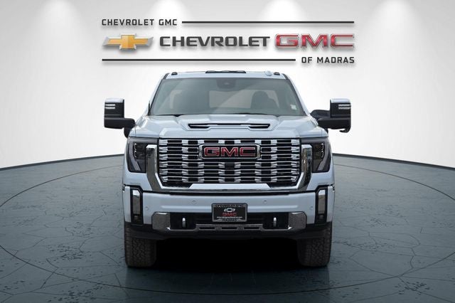 2026 GMC Sierra 2500HD Denali
