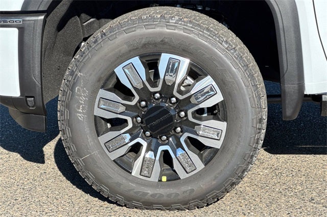 2026 GMC Sierra 2500HD Denali