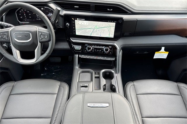 2026 GMC Sierra 2500HD Denali