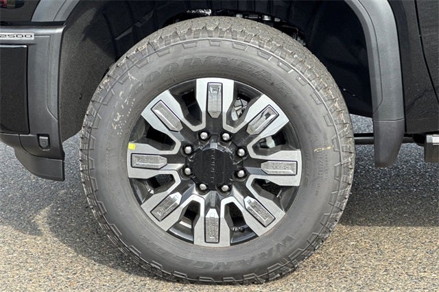 2026 GMC Sierra 2500HD Denali