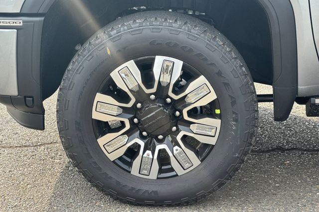 2026 GMC Sierra 2500HD Denali