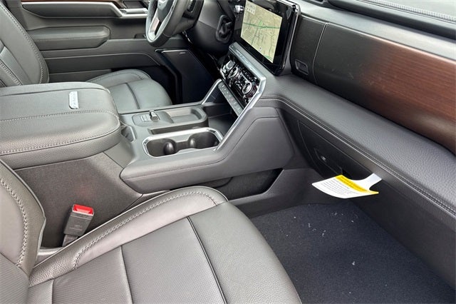 2026 GMC Sierra 2500HD Denali