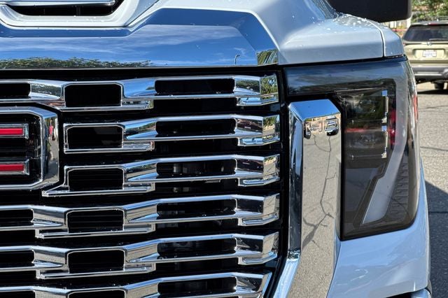 2026 GMC Sierra 2500HD Denali