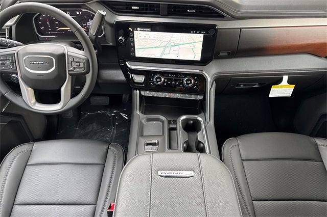 2026 GMC Sierra 2500HD Denali