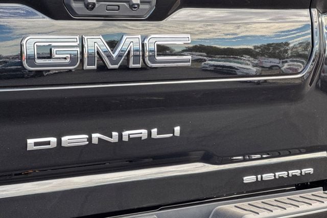2026 GMC Sierra 2500HD Denali