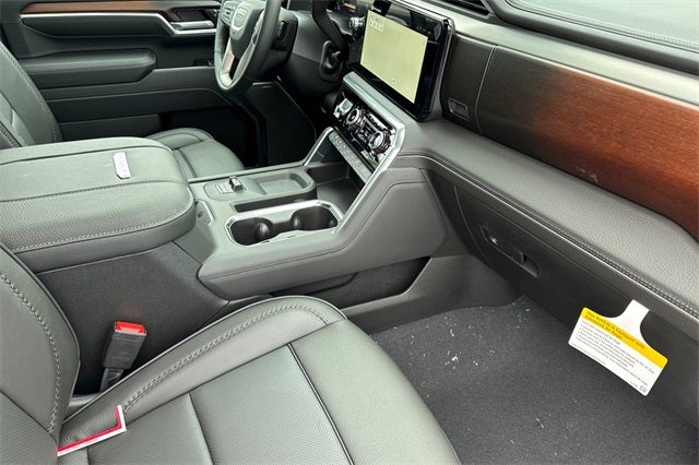 2026 GMC Sierra 2500HD Denali