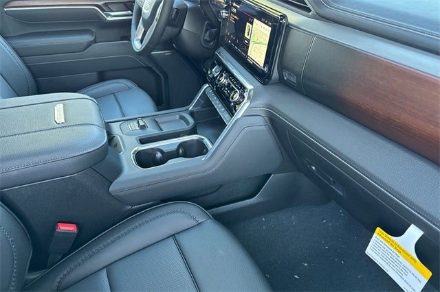 2026 GMC Sierra 2500HD Denali