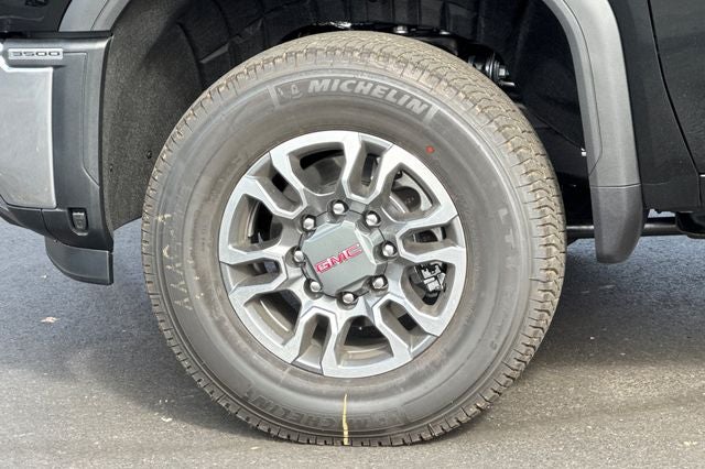 2026 GMC Sierra 3500HD SLE