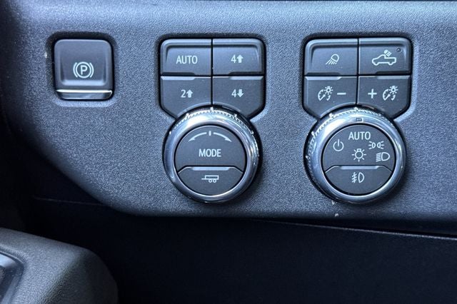 2026 GMC Sierra 3500HD SLT
