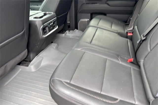 2025 GMC Sierra 3500HD Denali