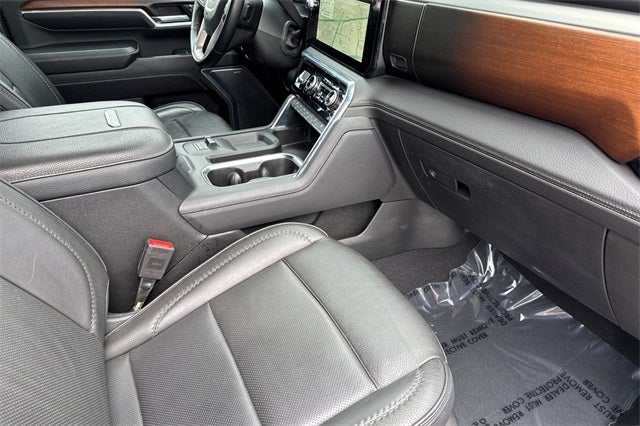 2025 GMC Sierra 3500HD Denali