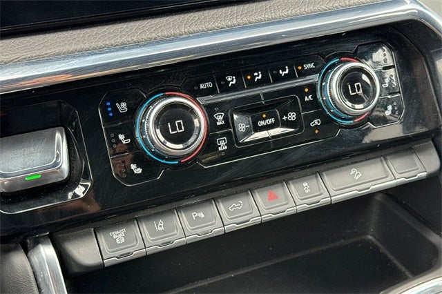 2025 GMC Sierra 3500HD Denali