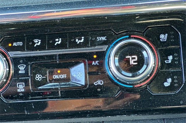 2025 GMC Sierra 3500HD Denali