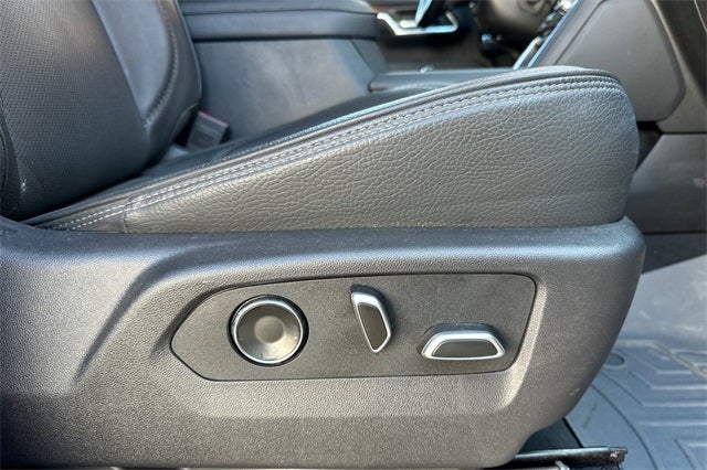 2025 GMC Sierra 3500HD Denali