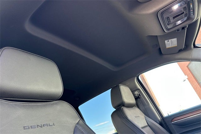 2025 GMC Sierra 3500HD Denali