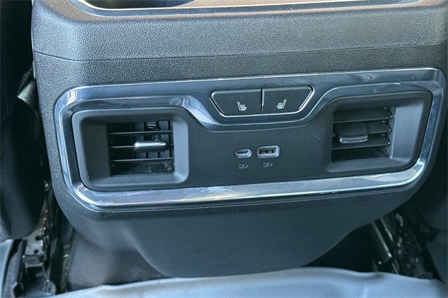 2025 GMC Sierra 3500HD Denali