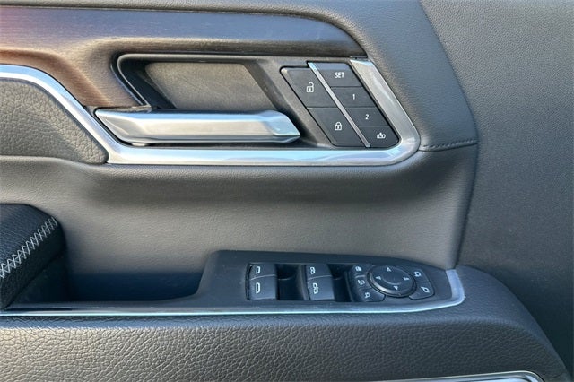 2025 GMC Sierra 3500HD Denali