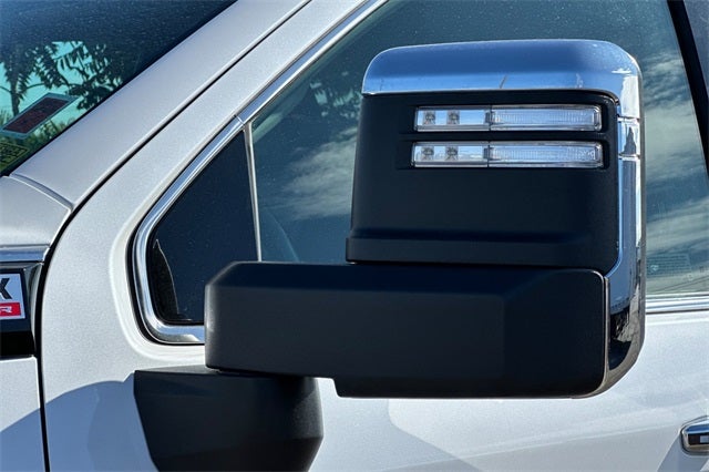 2025 GMC Sierra 3500HD Denali