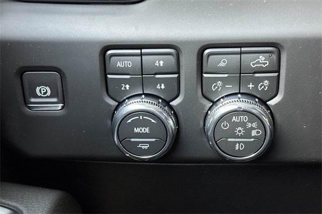 2026 GMC Sierra 3500HD Denali