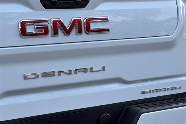 2026 GMC Sierra 3500HD Denali
