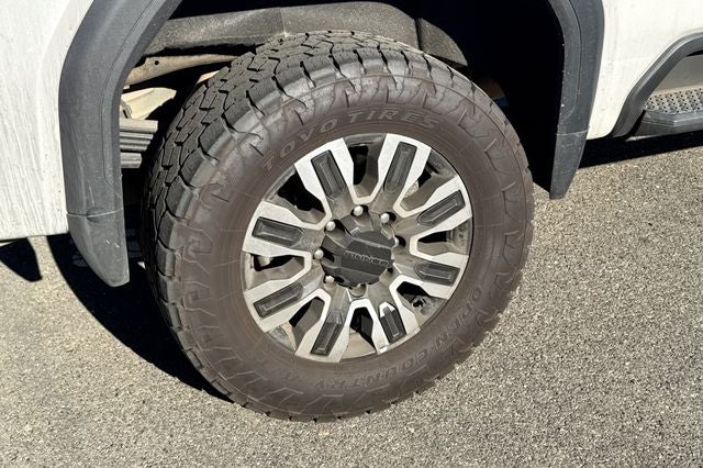 2025 GMC Sierra 2500HD Denali Ultimate