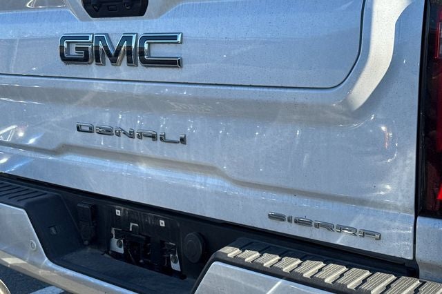 2025 GMC Sierra 2500HD Denali Ultimate