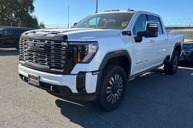 2025 GMC Sierra 2500HD Denali Ultimate