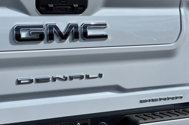 2026 GMC Sierra 2500HD Denali Ultimate