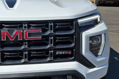 2024 GMC Canyon AT4