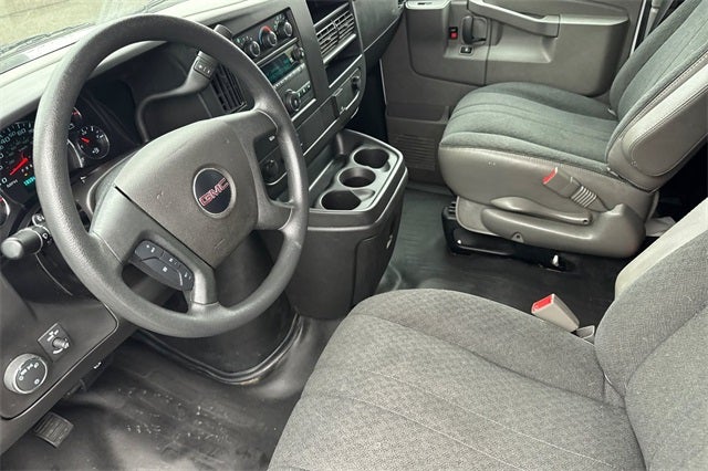 2023 GMC Savana 2500 Work Van