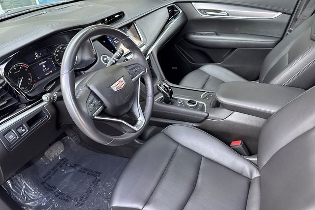 2023 Cadillac XT6 Luxury