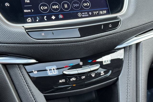 2023 Cadillac XT6 Luxury
