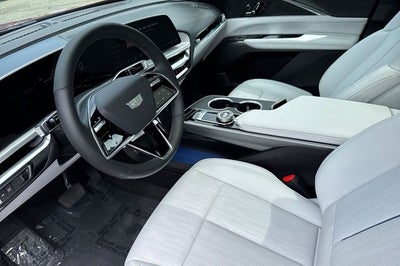 2024 Cadillac LYRIQ Sport