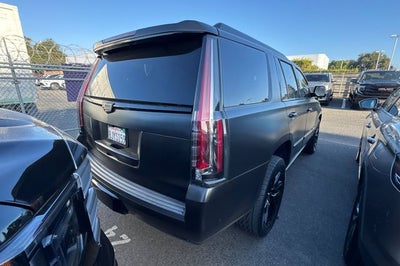2019 Cadillac Escalade Platinum Edition