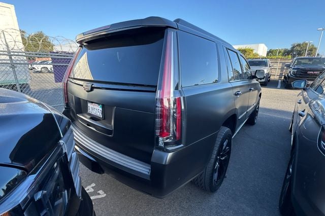 2019 Cadillac Escalade Platinum Edition