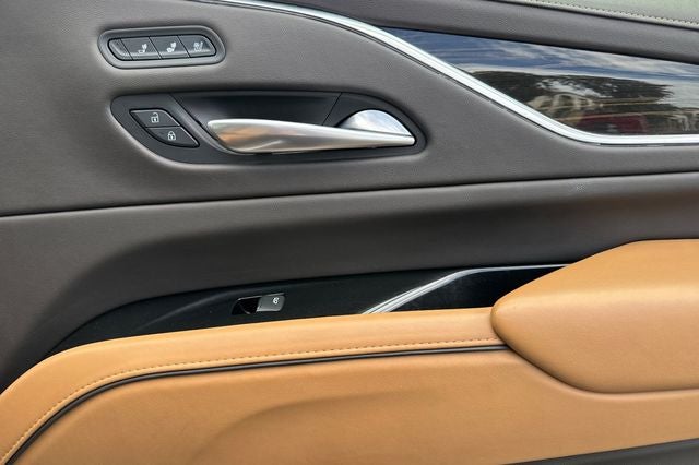 2022 Cadillac Escalade Sport