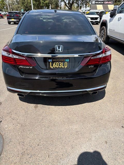 2016 Honda Accord EX-L w/Navigation and Honda Sensing