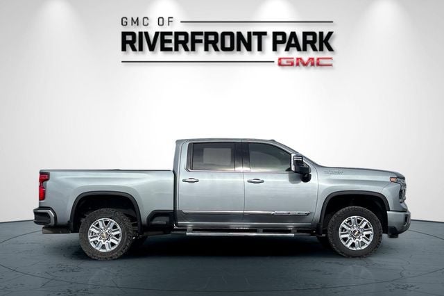 2024 Chevrolet Silverado 3500HD High Country