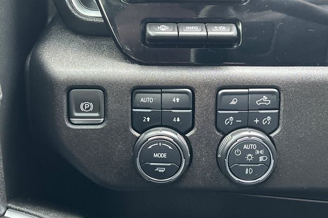 2024 Chevrolet Silverado 3500HD High Country