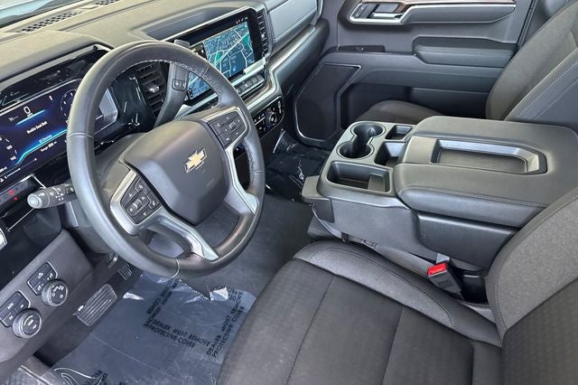 2025 Chevrolet Silverado 1500 LT LT1