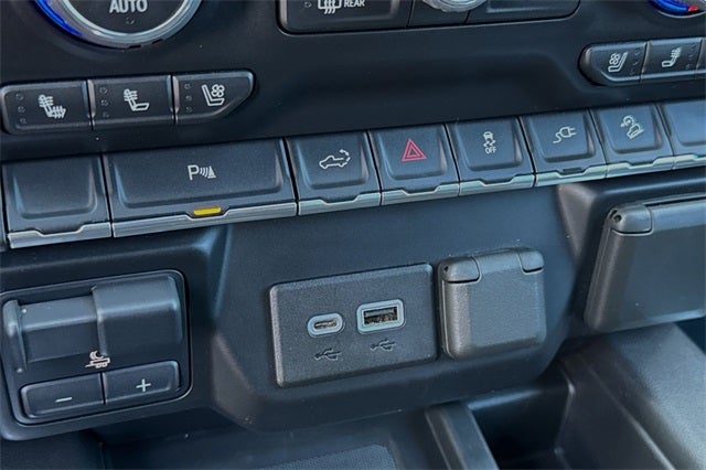 2022 Chevrolet Silverado 1500 LTD High Country